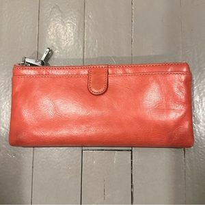 HOBO Salmon Pink Leather Wallet, Pre-Owned, Excellent Condition